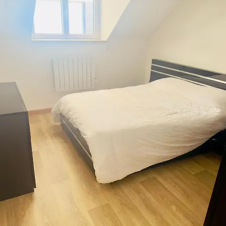 Holiday home Charmant Maison De Le Petit-Quevilly